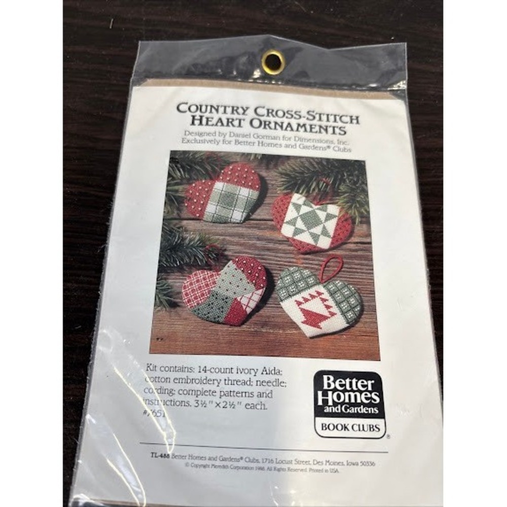 Vintage 1988 Dimensions Country Cross Stitch Heart Ornaments Kit Daniel Gorman